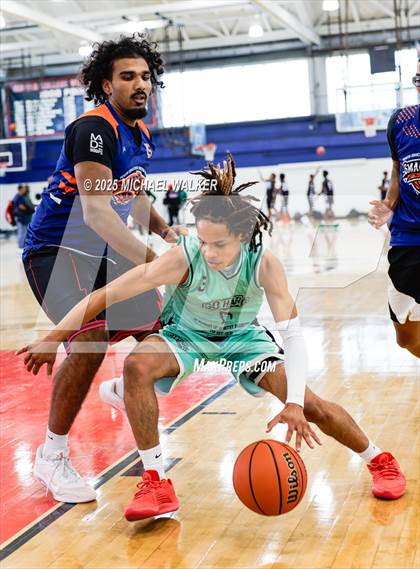 Thumbnail 1 in Cardozo Vs Campus Magnet (NYC Elite 32 Fall Brawl Tipoff) photogallery.