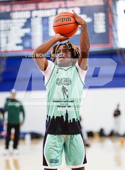 Thumbnail 3 in Cardozo Vs Campus Magnet (NYC Elite 32 Fall Brawl Tipoff) photogallery.