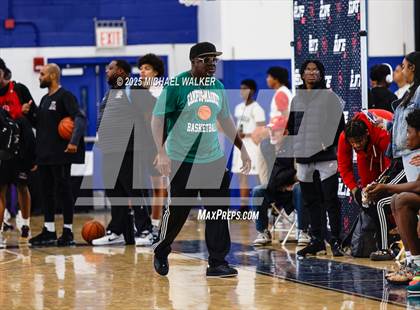 Thumbnail 2 in Cardozo Vs Campus Magnet (NYC Elite 32 Fall Brawl Tipoff) photogallery.