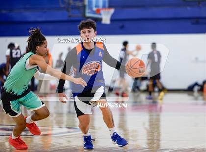 Thumbnail 3 in Cardozo Vs Campus Magnet (NYC Elite 32 Fall Brawl Tipoff) photogallery.