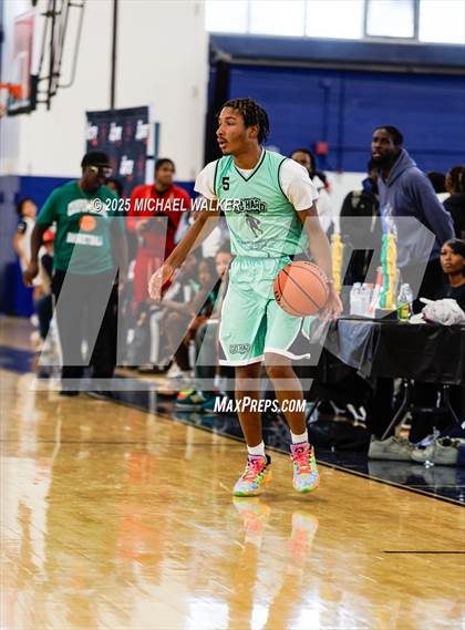 Thumbnail 2 in Cardozo Vs Campus Magnet (NYC Elite 32 Fall Brawl Tipoff) photogallery.