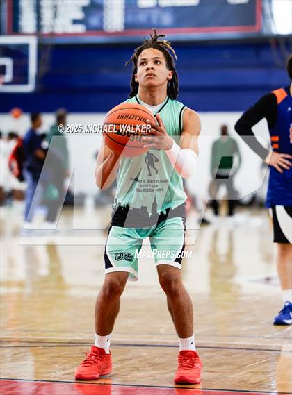 Thumbnail 1 in Cardozo Vs Campus Magnet (NYC Elite 32 Fall Brawl Tipoff) photogallery.