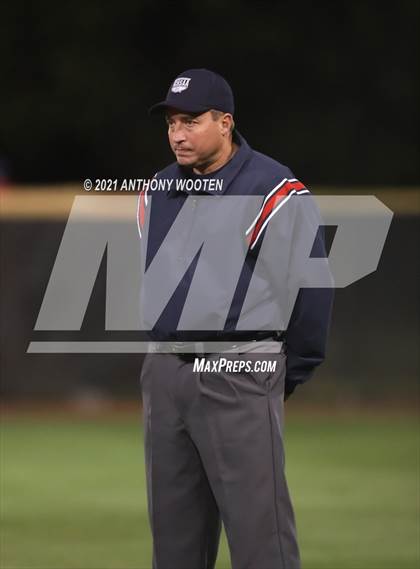 Thumbnail 3 in Hoggard vs East Forsyth (NCHSAA 4A Final - Game 1) photogallery.