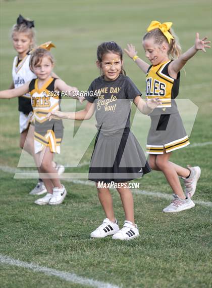 Thumbnail 2 in Goldthwaite photogallery.
