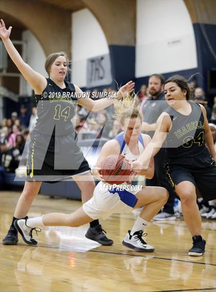 Thumbnail 2 in Chilton County vs. Isabella (Chilton County Tournament) photogallery.