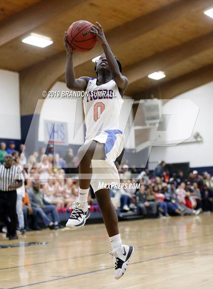 Thumbnail 2 in Chilton County vs. Isabella (Chilton County Tournament) photogallery.