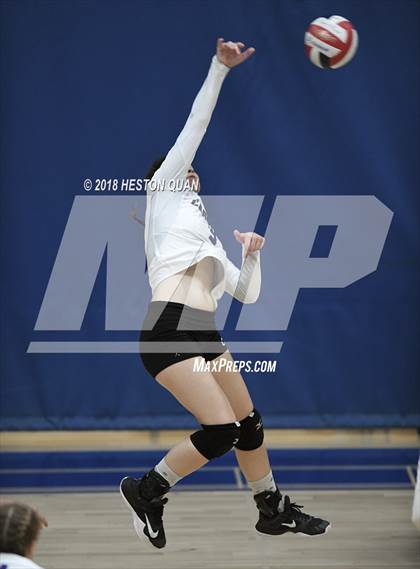 Thumbnail 3 in St. Margaret's vs. Carlsbad (Dave Mohs Tournament) photogallery.