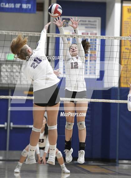Thumbnail 2 in St. Margaret's vs. Carlsbad (Dave Mohs Tournament) photogallery.