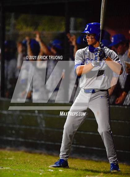Thumbnail 3 in Jesuit @ Hillsborough photogallery.