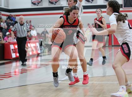Thumbnail 2 in Circleville @ Fairfield Union photogallery.