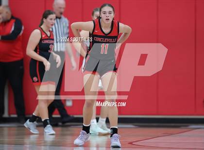 Thumbnail 2 in Circleville @ Fairfield Union photogallery.