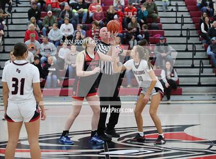 Thumbnail 1 in Circleville @ Fairfield Union photogallery.