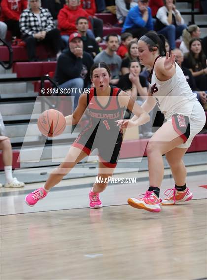 Thumbnail 2 in Circleville @ Fairfield Union photogallery.