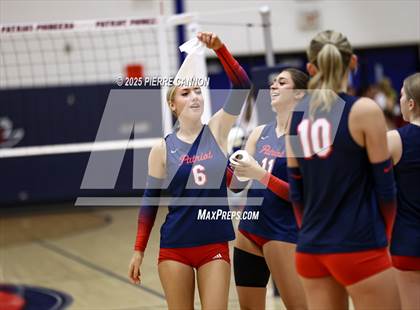 Thumbnail 2 in Mountain View vs Patriot (VHSL Class 6 Regional Semifinals) photogallery.