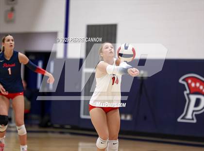 Thumbnail 3 in Mountain View vs Patriot (VHSL Class 6 Regional Semifinals) photogallery.