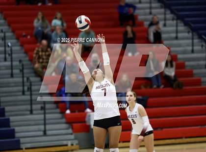 Thumbnail 3 in Mountain View vs Patriot (VHSL Class 6 Regional Semifinals) photogallery.