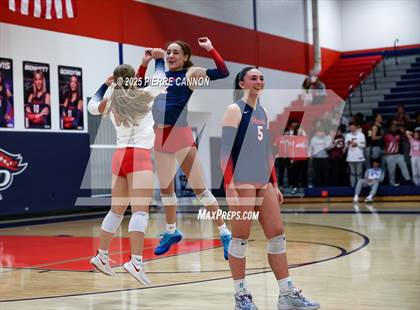 Thumbnail 3 in Mountain View vs Patriot (VHSL Class 6 Regional Semifinals) photogallery.