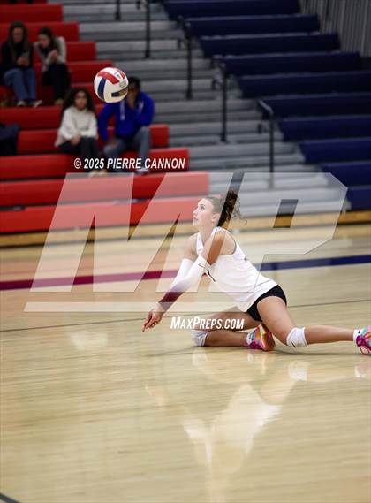 Thumbnail 1 in Mountain View vs Patriot (VHSL Class 6 Regional Semifinals) photogallery.