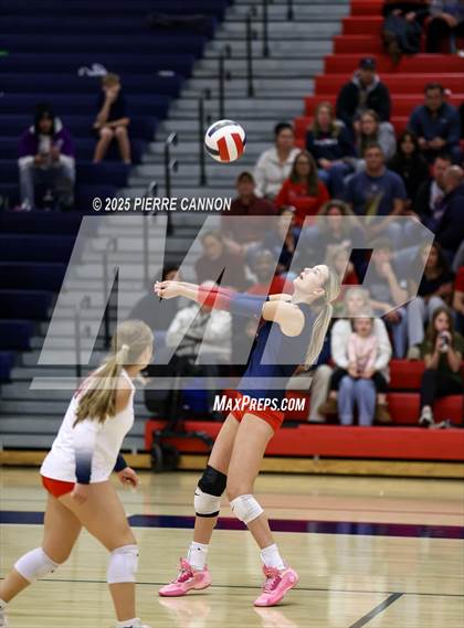 Thumbnail 1 in Mountain View vs Patriot (VHSL Class 6 Regional Semifinals) photogallery.