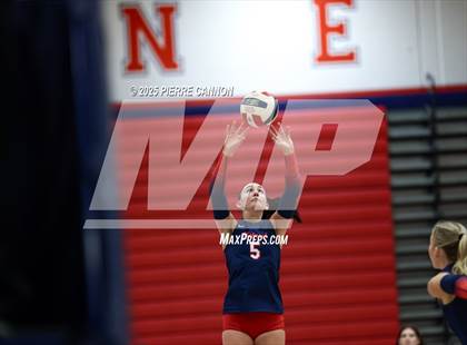 Thumbnail 3 in Mountain View vs Patriot (VHSL Class 6 Regional Semifinals) photogallery.