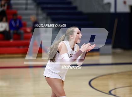 Thumbnail 2 in Mountain View vs Patriot (VHSL Class 6 Regional Semifinals) photogallery.