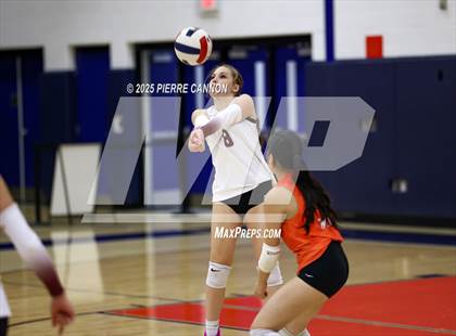 Thumbnail 1 in Mountain View vs Patriot (VHSL Class 6 Regional Semifinals) photogallery.