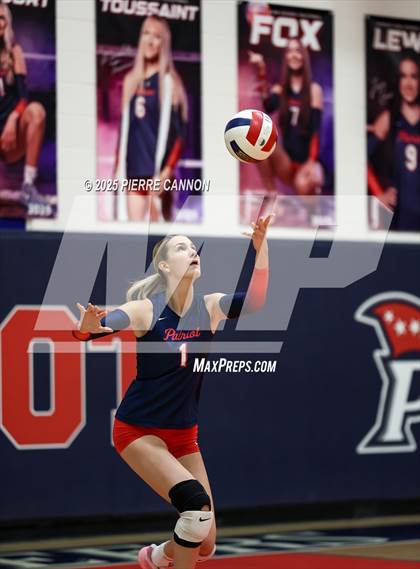 Thumbnail 3 in Mountain View vs Patriot (VHSL Class 6 Regional Semifinals) photogallery.