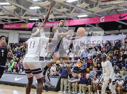 Thumbnail 3 in Brewster Academy National vs. IMG Academy (Army National Guard Hoophall Classic) photogallery.