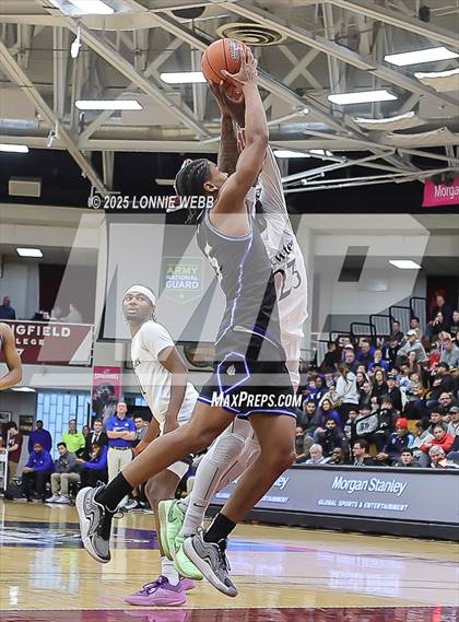Thumbnail 2 in Brewster Academy National vs. IMG Academy (Army National Guard Hoophall Classic) photogallery.