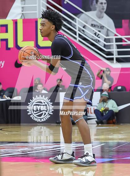 Thumbnail 2 in Brewster Academy National vs. IMG Academy (Army National Guard Hoophall Classic) photogallery.