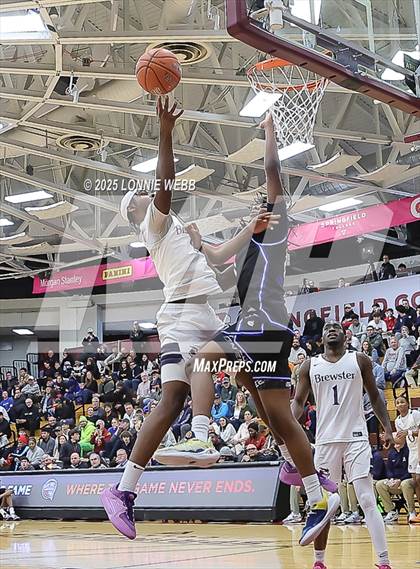 Thumbnail 1 in Brewster Academy National vs. IMG Academy (Army National Guard Hoophall Classic) photogallery.