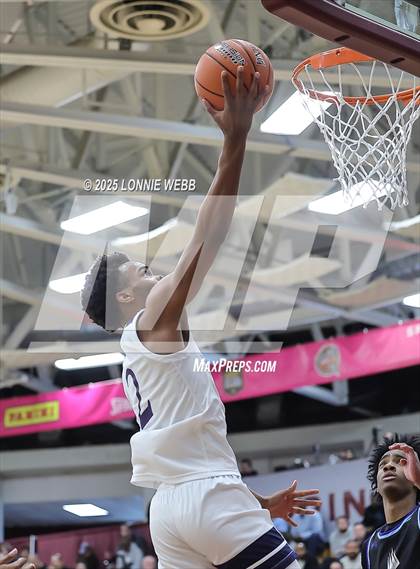 Thumbnail 3 in Brewster Academy National vs. IMG Academy (Army National Guard Hoophall Classic) photogallery.