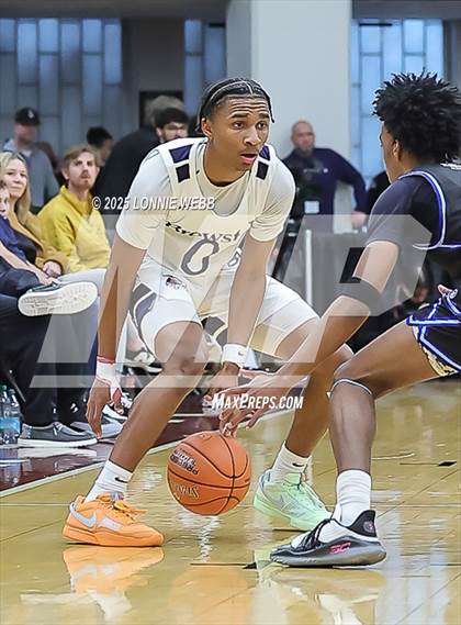 Thumbnail 3 in Brewster Academy National vs. IMG Academy (Army National Guard Hoophall Classic) photogallery.