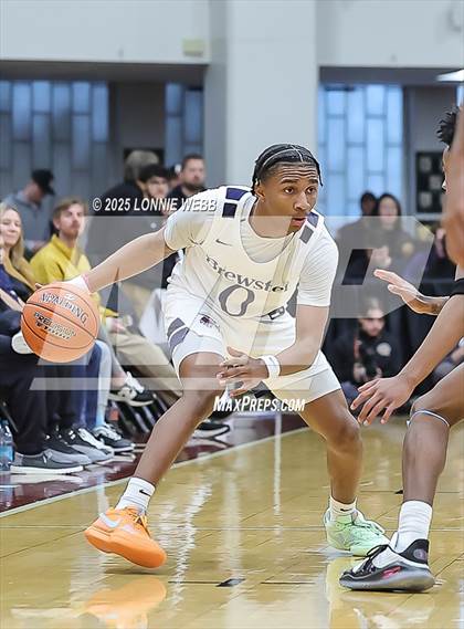 Thumbnail 2 in Brewster Academy National vs. IMG Academy (Army National Guard Hoophall Classic) photogallery.