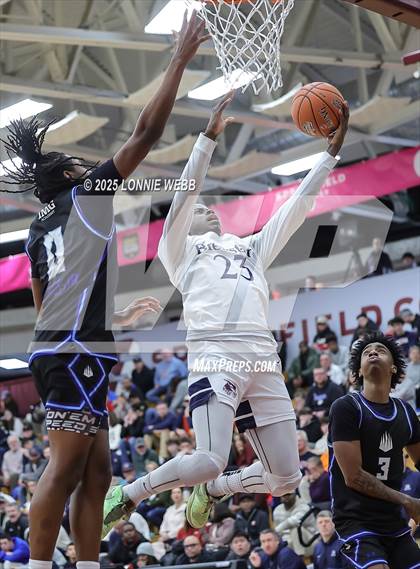 Thumbnail 1 in Brewster Academy National vs. IMG Academy (Army National Guard Hoophall Classic) photogallery.
