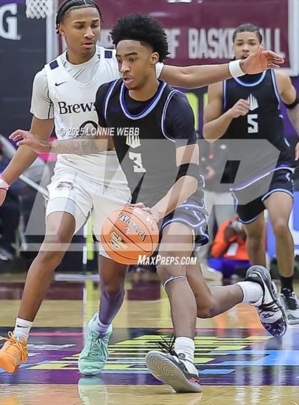Thumbnail 2 in Brewster Academy National vs. IMG Academy (Army National Guard Hoophall Classic) photogallery.
