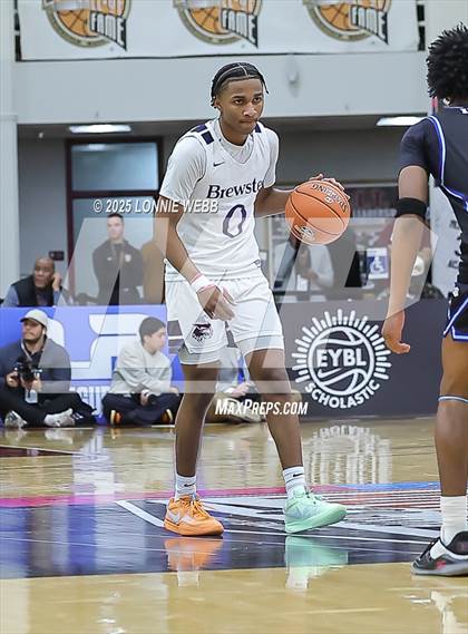 Thumbnail 2 in Brewster Academy National vs. IMG Academy (Army National Guard Hoophall Classic) photogallery.