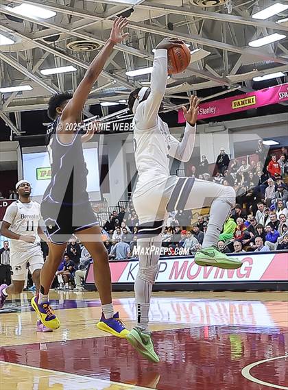 Thumbnail 2 in Brewster Academy National vs. IMG Academy (Army National Guard Hoophall Classic) photogallery.