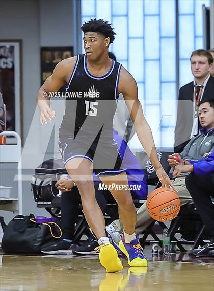 Thumbnail 1 in Brewster Academy National vs. IMG Academy (Army National Guard Hoophall Classic) photogallery.