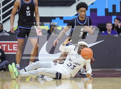 Thumbnail 1 in Brewster Academy National vs. IMG Academy (Army National Guard Hoophall Classic) photogallery.
