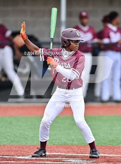 Thumbnail 2 in Cathedral vs. Lawrence Central (IHSAA 4A Section 10 Semifinal)  photogallery.