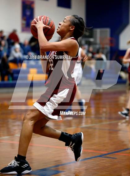 Thumbnail 3 in Maplesville vs Jemison (Chilton County Tournament) photogallery.
