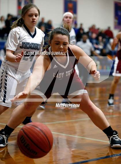 Thumbnail 2 in Maplesville vs Jemison (Chilton County Tournament) photogallery.