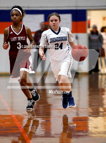 Thumbnail 1 in Maplesville vs Jemison (Chilton County Tournament) photogallery.
