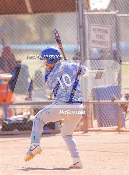 Thumbnail 2 in Tanque Verde vs. Sahuarita (Lancer Classic) photogallery.
