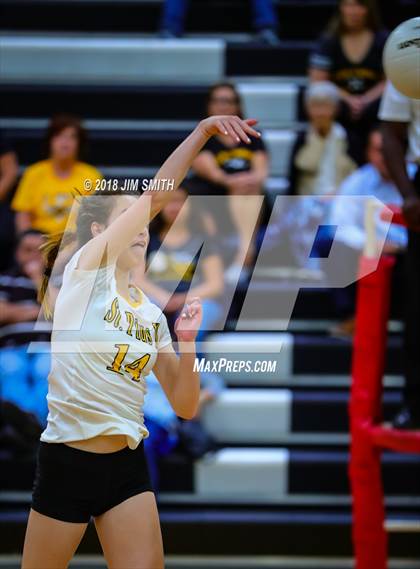 Thumbnail 3 in St. Pius X @ Albuquerque Academy photogallery.
