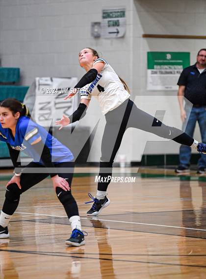 Thumbnail 1 in McMullen County vs Richards (UIL Volleyball 1A Region III Semifinal) photogallery.