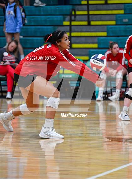 Thumbnail 2 in McMullen County vs Richards (UIL Volleyball 1A Region III Semifinal) photogallery.