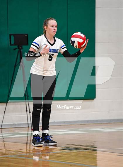 Thumbnail 2 in McMullen County vs Richards (UIL Volleyball 1A Region III Semifinal) photogallery.