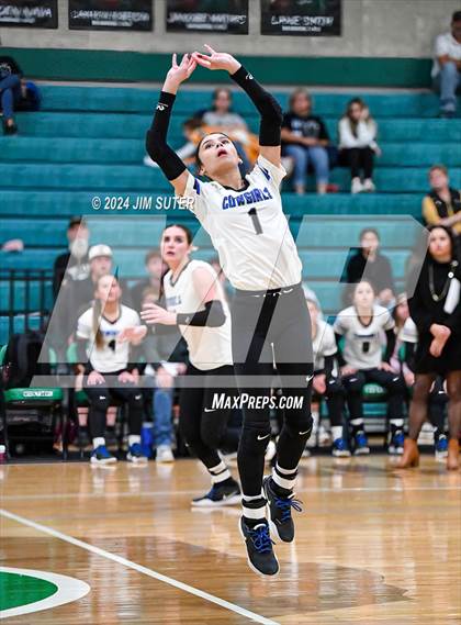 Thumbnail 3 in McMullen County vs Richards (UIL Volleyball 1A Region III Semifinal) photogallery.